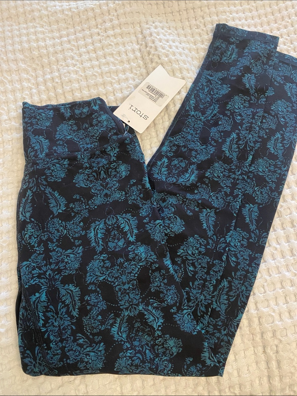 Stori 6 NWT perseverance tight
